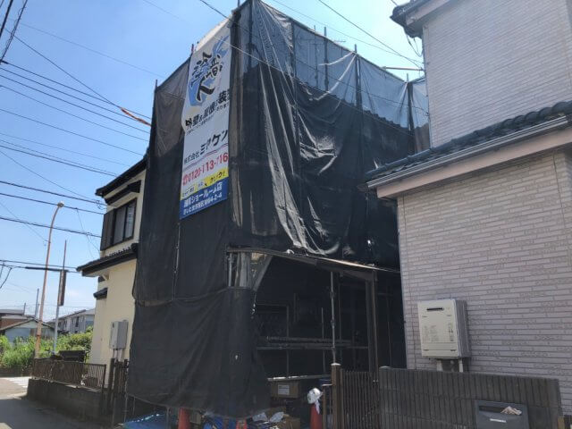 足場の組み立て