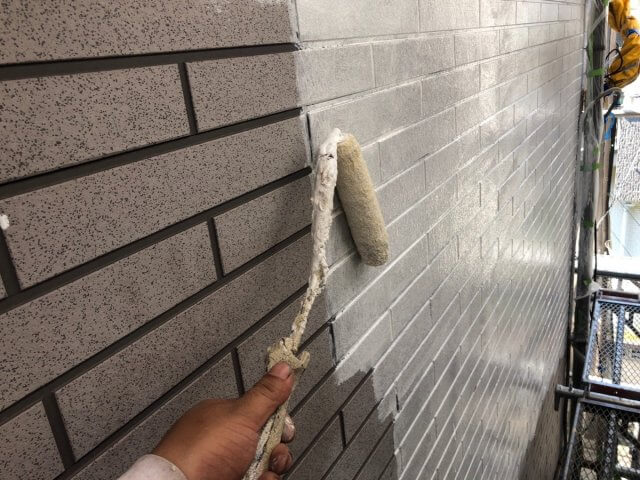 外壁 下塗り