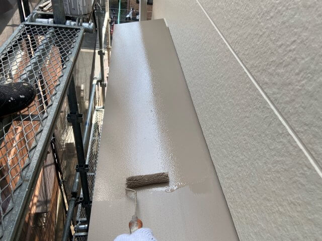 出窓屋根塗装