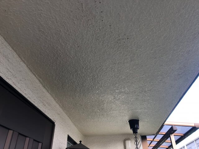 軒天 汚れ 色褪せ