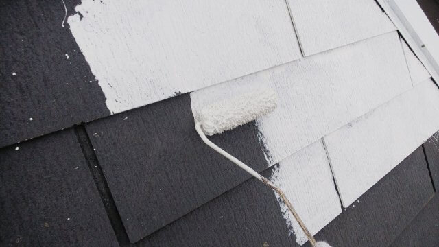 屋根 下塗り作業