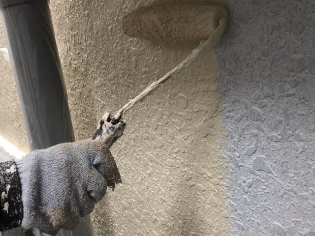 外壁 上塗り1回目
