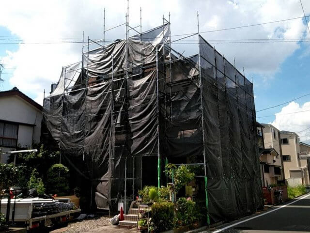 足場