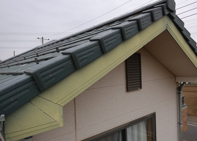 破風板 色あせ