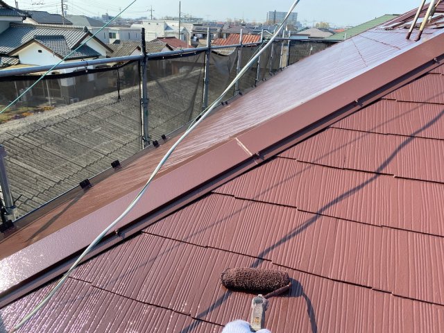 さいたま市 屋根塗装 上塗り1 ミヤケン