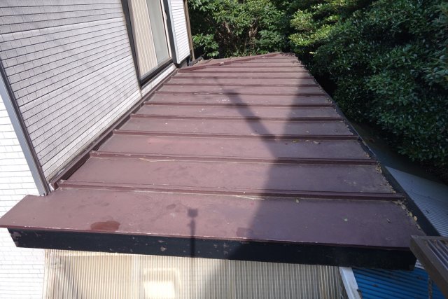 さいたま市岩槻区 トタン屋根 屋根塗装 ミヤケン