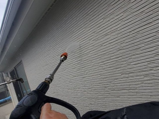 さいたま市 屋根外壁塗装工事 外壁高圧洗浄 お客様の声 ミヤケン