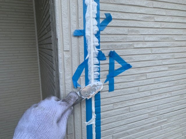 さいたま市 屋根外壁塗装工事 コーキングへら押え お客様の声 ミヤケン
