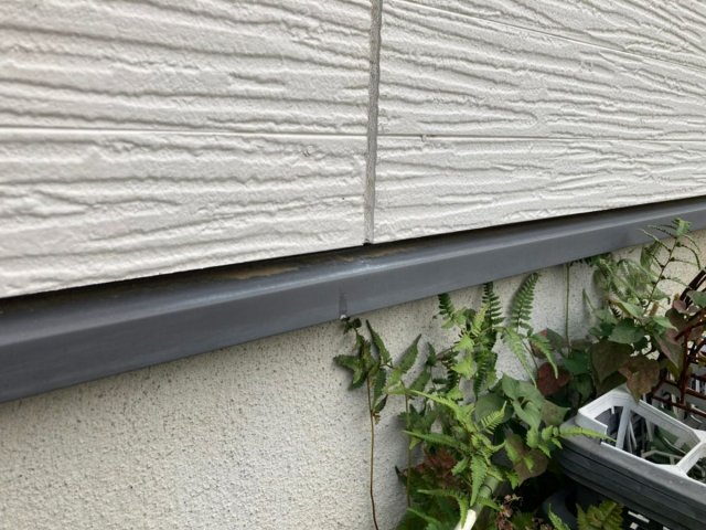 さいたま市大宮区 屋根外壁塗装工事 水切り施工前写真 お客様の声 ミヤケン