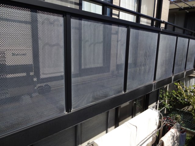 さいたま市南区 屋根外壁塗装工事 バルコニーアルミ施工前 お客様の声 ミヤケン