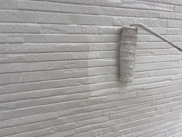 さいたま市 川越市 ふじみ野市 外壁塗装の必要性 外壁上塗り2回目 ミヤケン