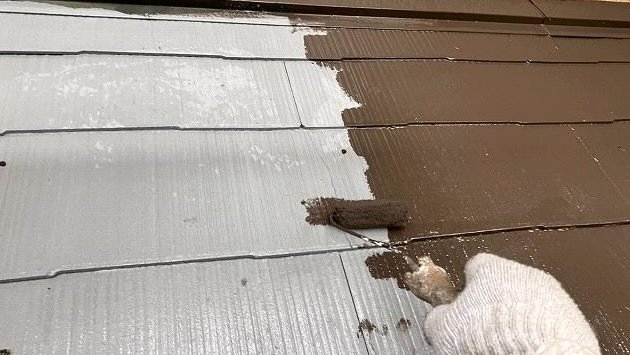 川越市 屋根 上塗り1回目 ミヤケン