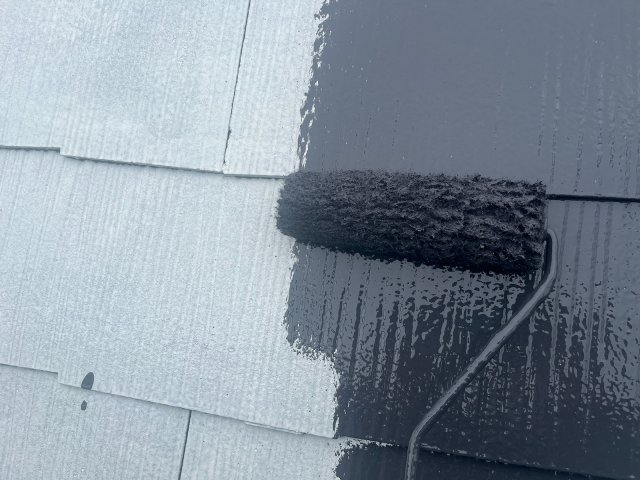 さいたま市見沼区 屋根外壁塗装工事 屋根上塗り1回目 お客様の声 ミヤケン