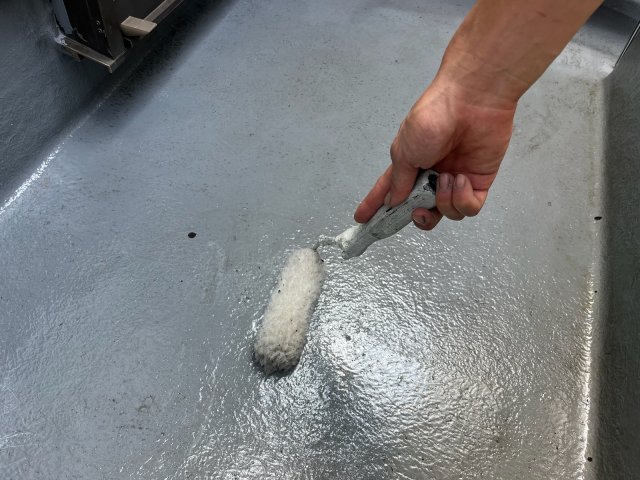 さいたま市見沼区 屋根外壁塗装工事 ベランダ防水上塗り お客様の声 ミヤケン