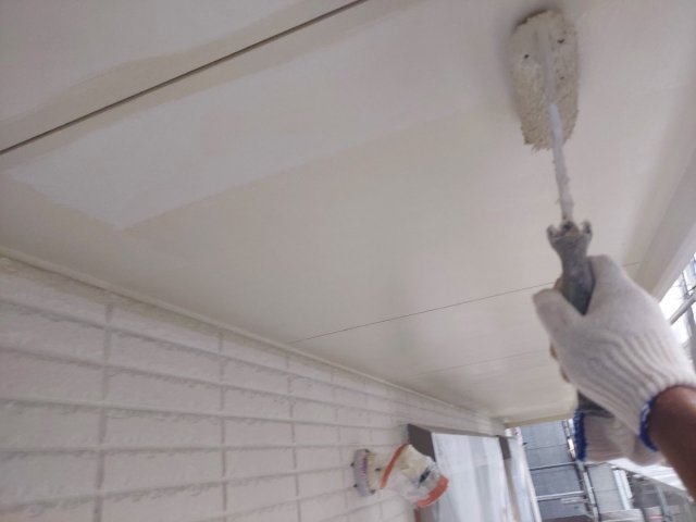さいたま市見沼区 外壁塗装工事 軒裏天井上塗り お客様の声 ミヤケン