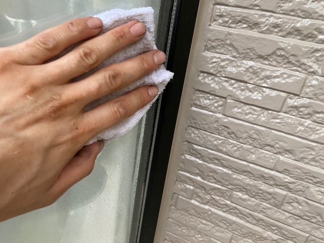 さいたま市岩槻区 外壁塗装工事 窓ガラスクリーニング お客様の声 ミヤケン