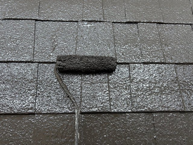 さいたま市見沼区 屋根 上塗り2回目 ミヤケン