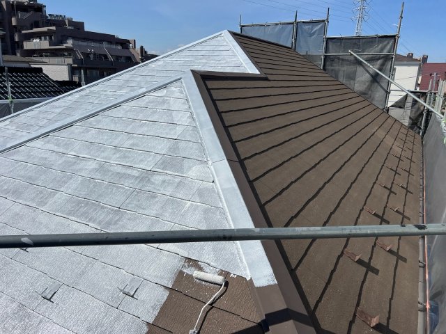 さいたま市浦和区 屋根下塗り作業