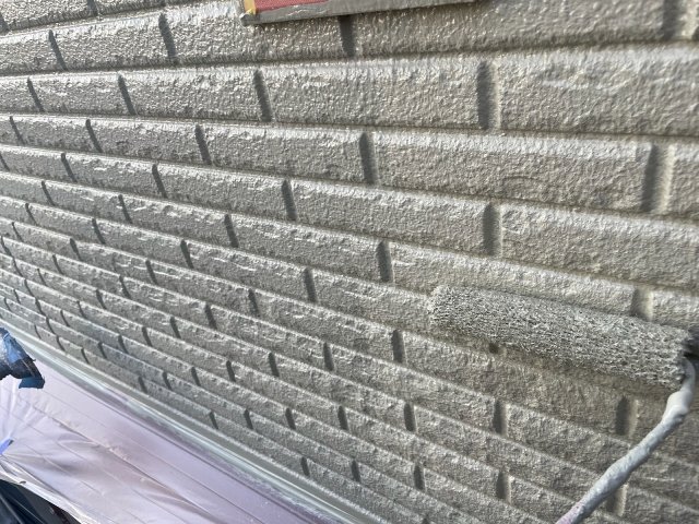 川越市 外壁塗装 上塗り2回目 ミヤケン