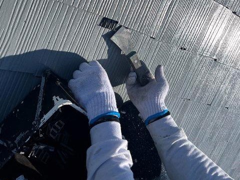 さいたま市見沼区 屋根タスペーサー差し込み