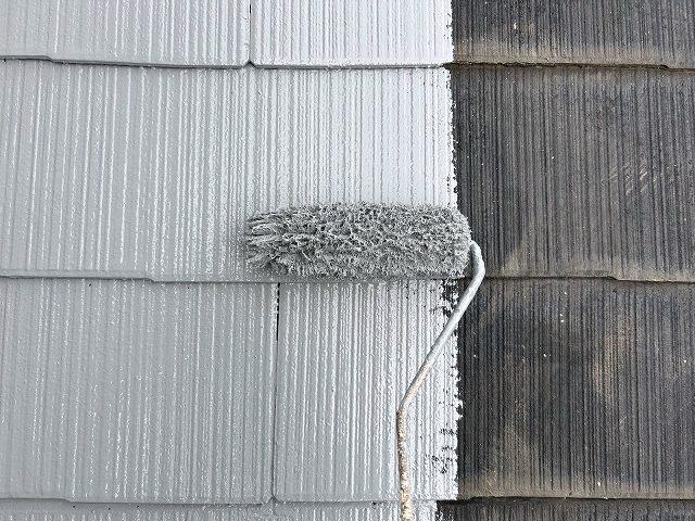 川越市 屋根 下塗り作業