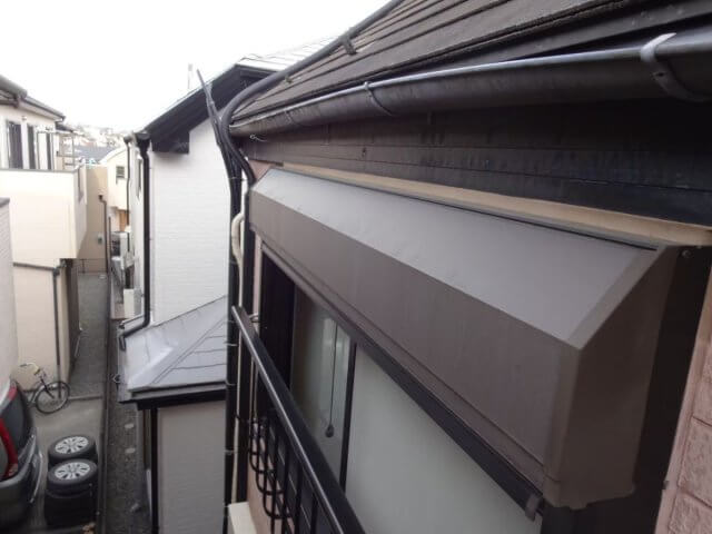川口市 屋根外壁塗装 シャッターボックス 色あせ ミヤケン