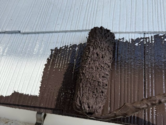 さいたま市北区 屋根塗装 上塗り1 ミヤケン