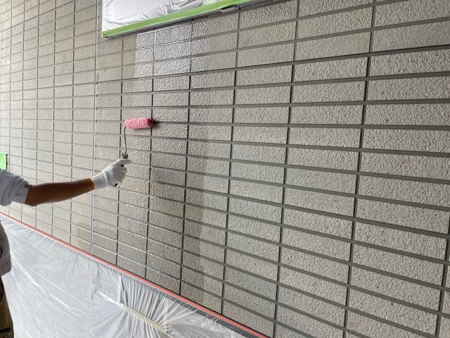 さいたま市浦和区 屋根外壁塗装 外壁 下塗り ミヤケン