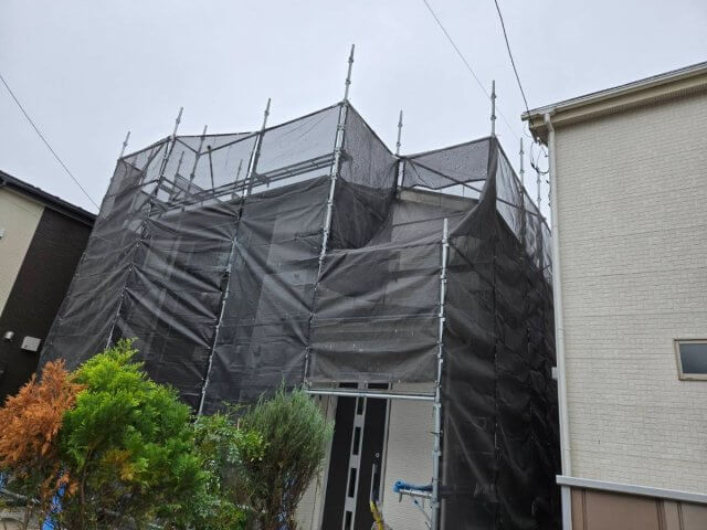 川越市 屋根外壁塗装 足場 ミヤケン