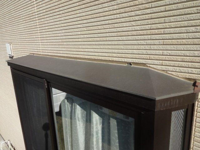 北本市 外壁塗装 出窓屋根 色あせ ミヤケン