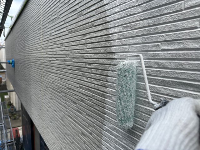 上尾市上尾村 外壁塗装 外壁 下塗り ミヤケン