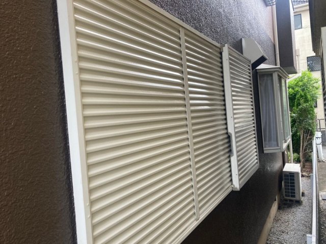 比企郡川島町 外壁塗装 雨戸 完了 ミヤケン