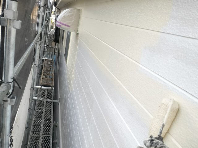 川越市南通町 外壁塗装 外壁 上塗り1 ミヤケン