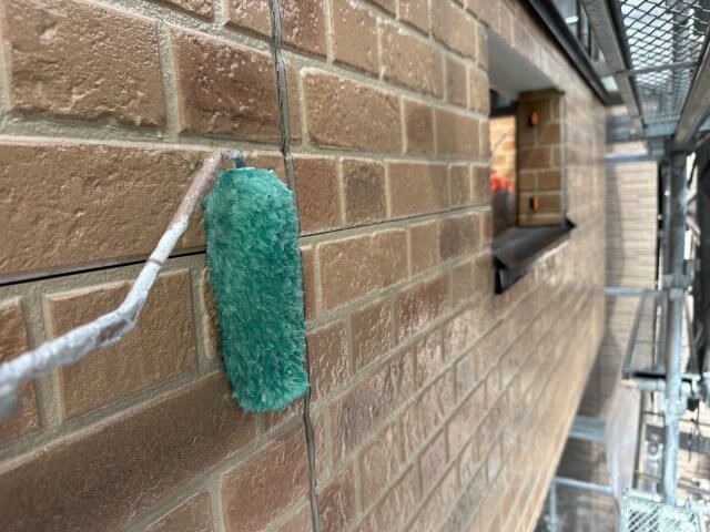 さいたま市見沼区 屋根カバー外壁塗装 外壁 上塗り2 ミヤケン