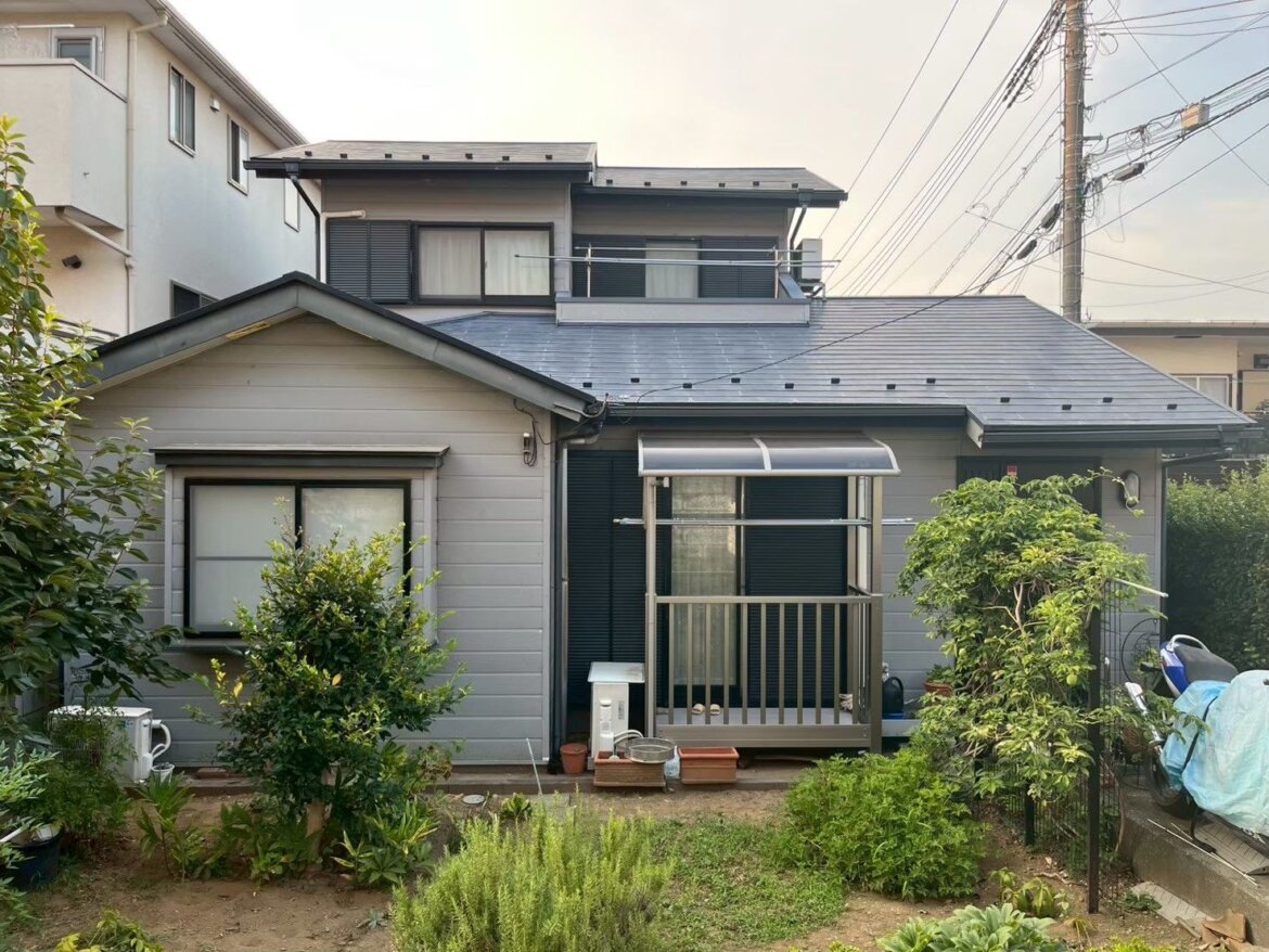 さいたま市岸町の屋根外壁塗装の施工前の写真1 ミヤケン