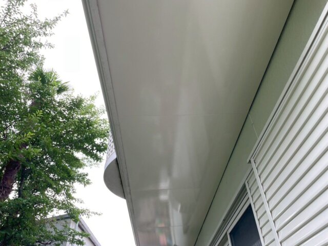 川越市石原町の軒裏天井の上塗りの写真 ミヤケン