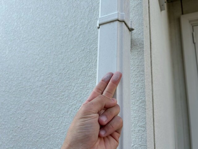 川越市石原町の雨樋 チョーキング メンテナンス ミヤケン