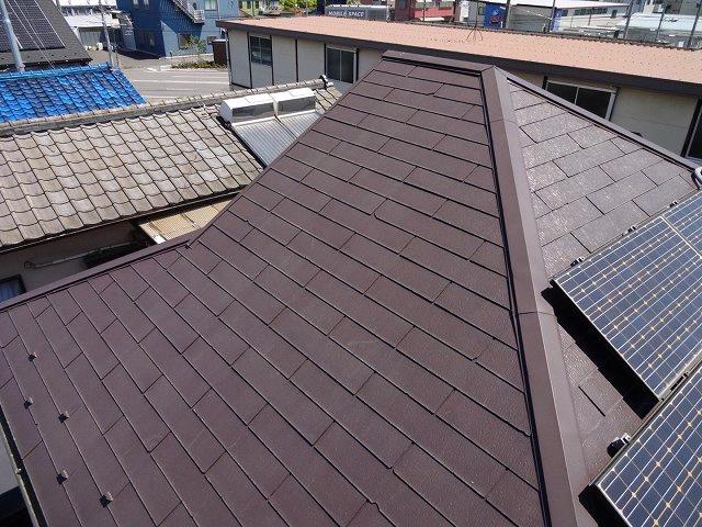 ミヤケン施工|川越市伊勢原町 スレート屋根3年後の遮熱シリコン塗料の塗膜状態